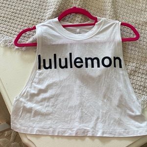 Lululemon cropped tank